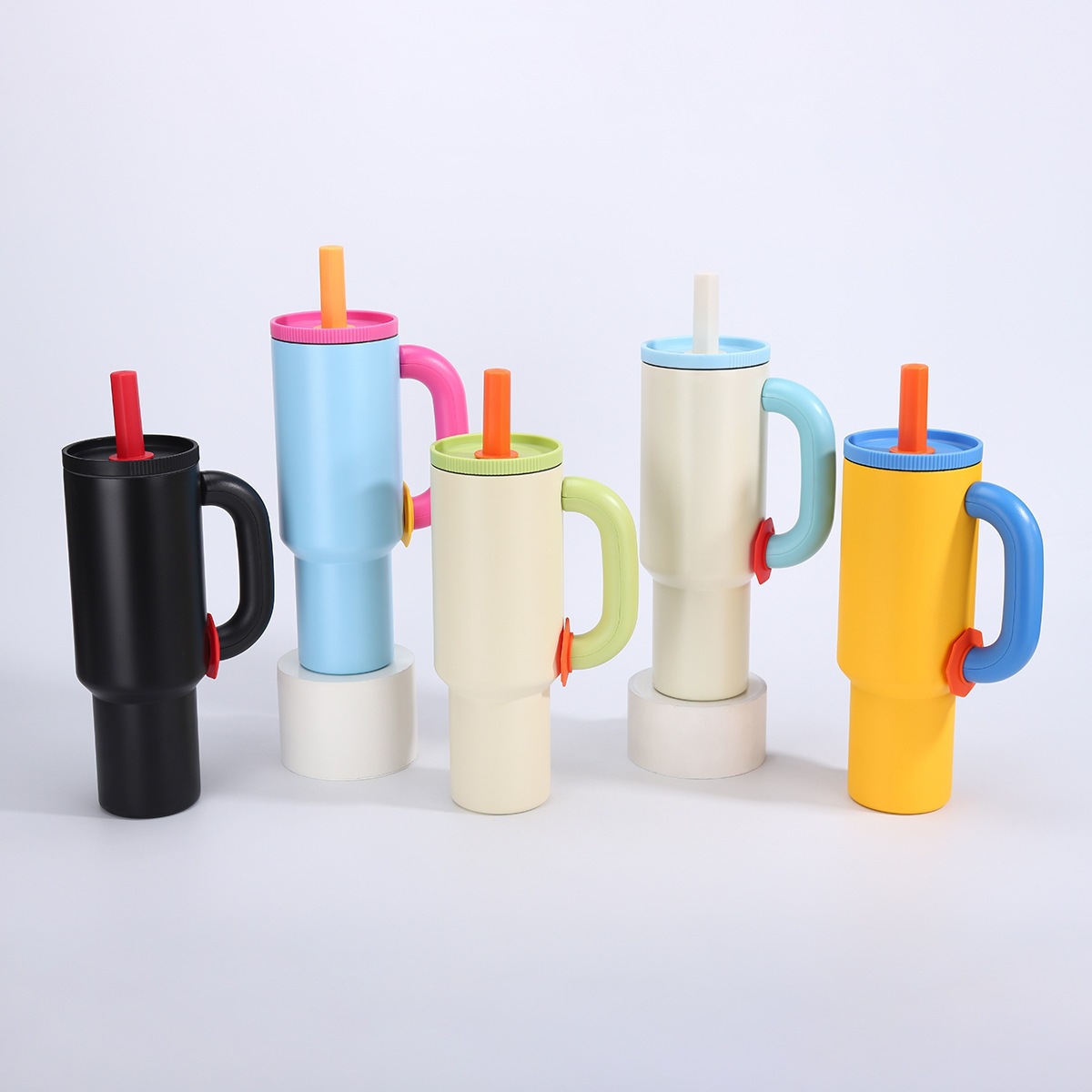 Nuevo 316 taza de acero inoxidable con colgantes de mango portátil taza de automóvil de alto valor facial de chicas lindas tazas de paja