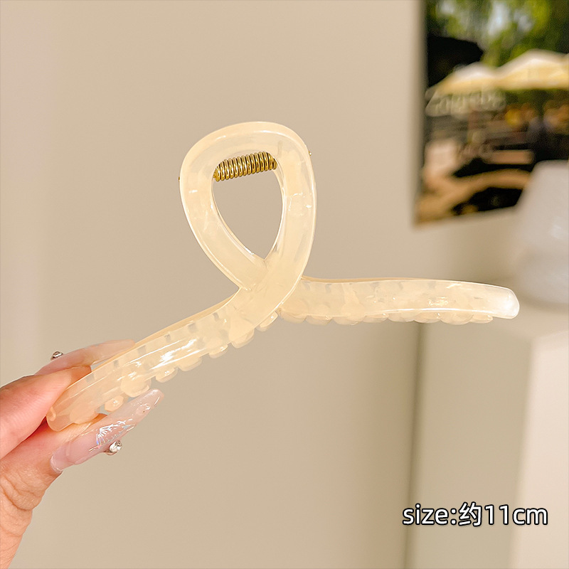 Retro francés gran clip de agarre mujer 2025 nuevo clip de tiburón de alta gama clip de cabello cabeza trasera clip de cabello tocado