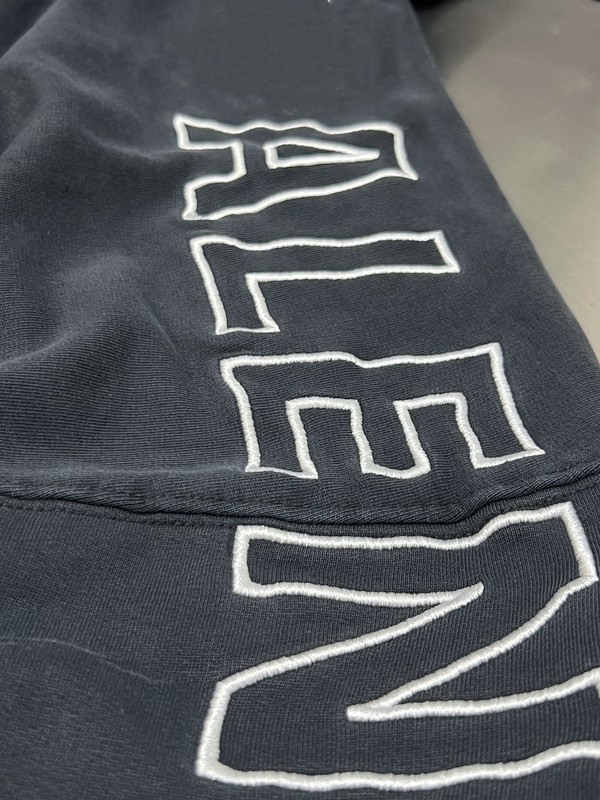 高バージョンのB家のアルファベットの刺繍の大きい郭の形の帽子の衛衣は両面の綿毛の輪の布の男女の同金を採用します。|undefined