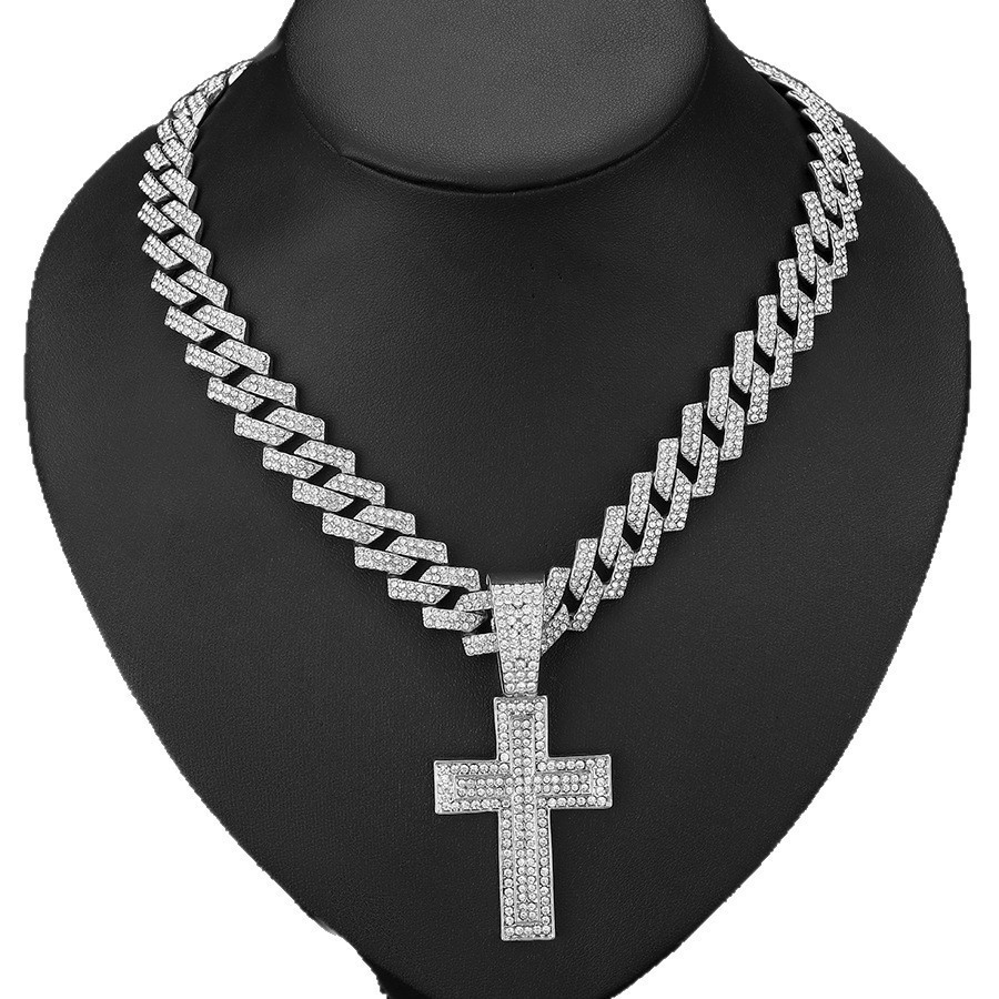 Europa y los Estados Unidos hip hop retro aleación hip hop collar de cruz de diamante completo colgante de cruz transfronterizo exclusivo