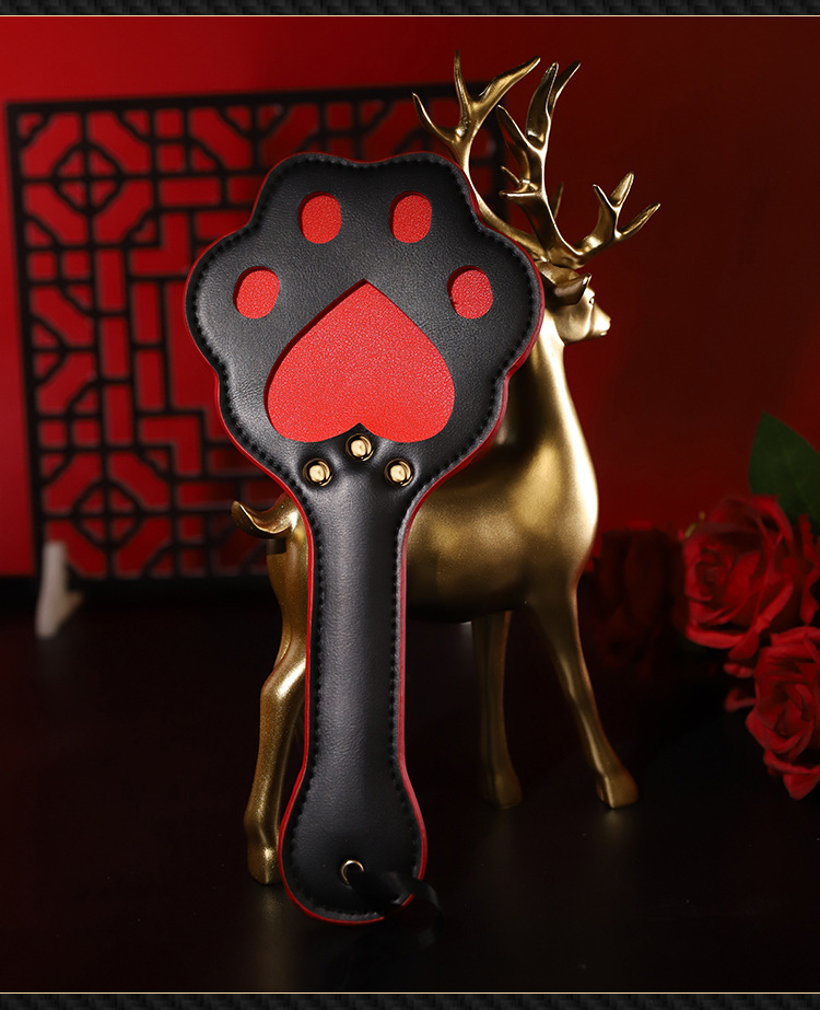 PU Leather Whip and Cat Paw Paddle Set for Adult Couples — detail image 14
