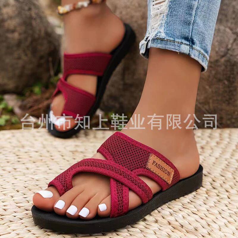 2024 New European and American Fashion Breathable Mesh Round Toe Slippers Large Size Foreign Trade Soft Soled Beach Women's Slippers 36-43