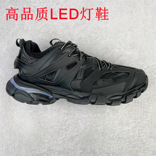�羳���Q��������Track 1.0��Ь 3.0������Ů�\�����eLED�l��Ь