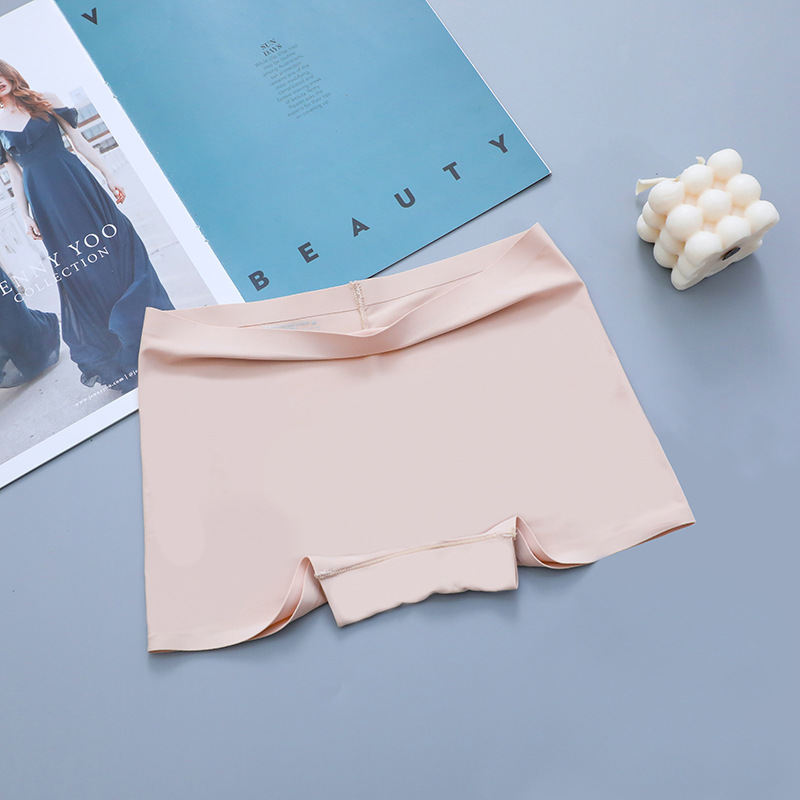 Ropa interior sin costuras de seda de hielo de algodón de las mujeres entrepierna boxeadores antibacterianos pantalones de seguridad de las mujeres de cuatro esquinas anti-exposición verano Delgado