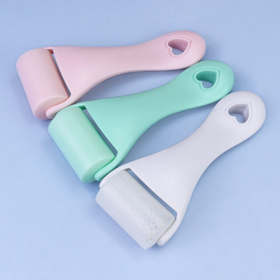 Cross-border direct supply Ice Rolle ice roller facial ice massage physical cooling beauty care ice muscle roller