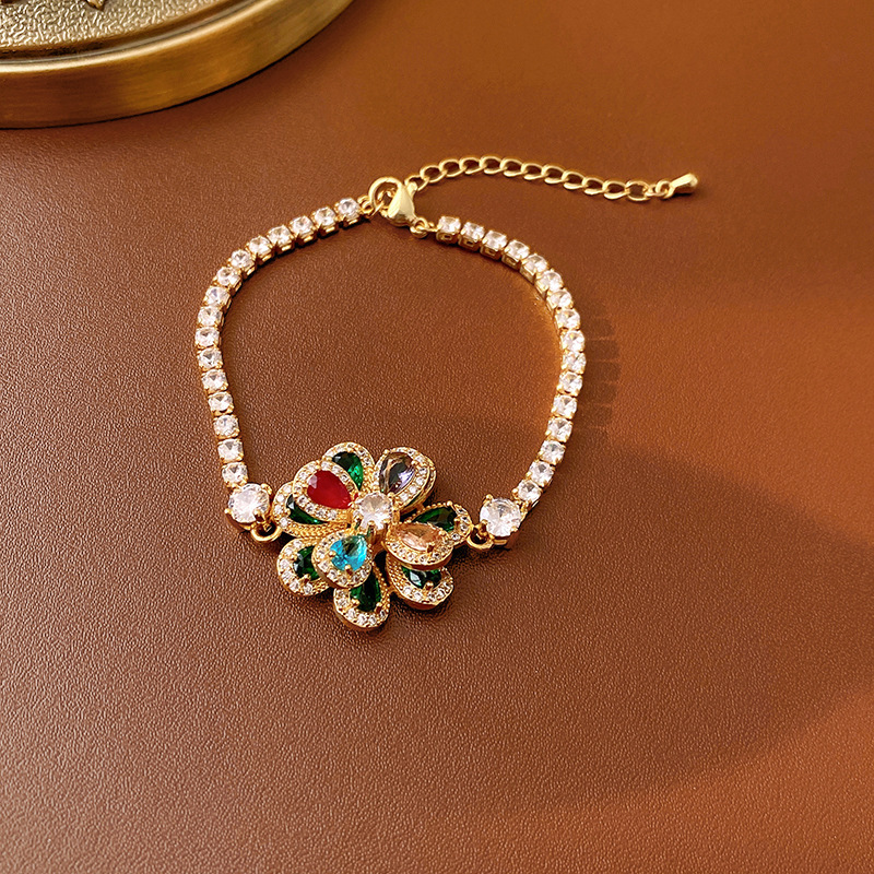 Pulsera de apertura geométrica de malla de flor de circón, pulsera retro de lujo ligero exquisito europeo y americano