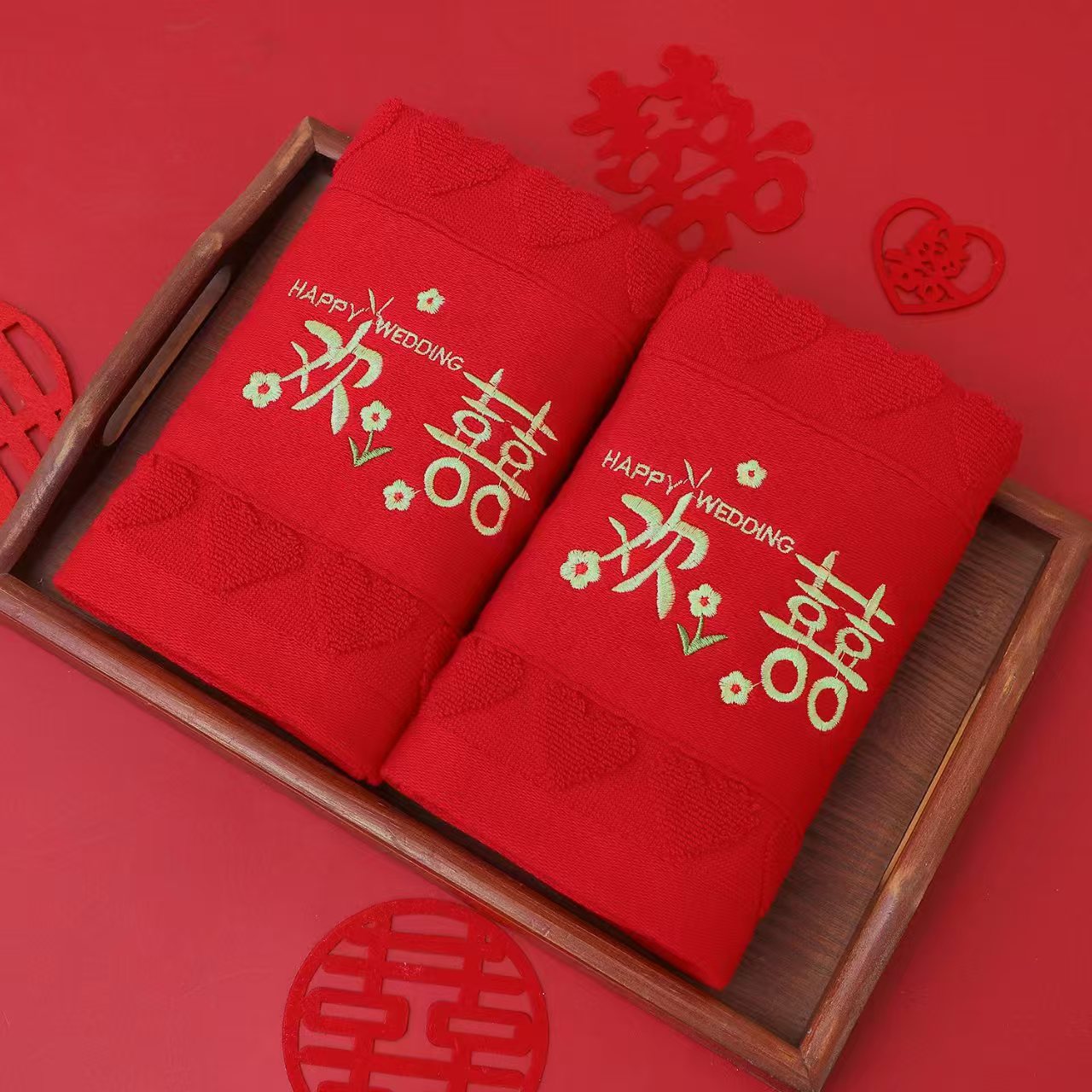 深红欢喜 / 34*74