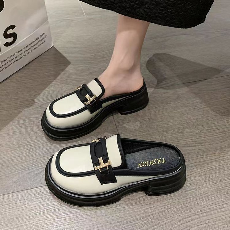 Fashionable Closed-Toe Half-Slippers for Women, 2026 Spring New Style, Round Toe, Thick-Soled, Height-Increasing Leather Shoes, Slip-On Outdoor Sandals Fashionable Closed-Toe Half-Slippers for Women, 2026 Spring New Style, Round Toe, Thick-Soled, Height-Increasing Leather Shoes, Slip-On Outdoor Sandals
