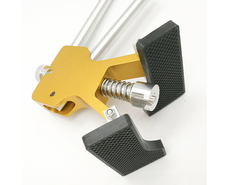 17196422268_877689073