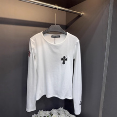 25早春の新型chシリーズ胸の前のサンスクリットの十字のロゴの丸首の修身はやせています。