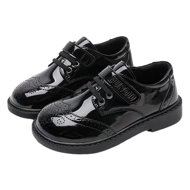 Кожаная обувь для мальчиков 2024 года, весна-лето, Новая мягкая подошва для учащихся начальной школы среднего и большого возраста, черные модельные туфли для мальчиков в британском стиле