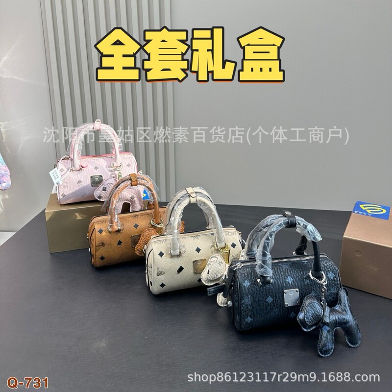 Baby Girl 2025 New Genuine Leather Boston Bag Mini Pillow Bag Fashionable Versatile Handbag Single Shoulder Crossbody Bag Baby Girl 2025 New Genuine Leather Boston Bag Mini Pillow Bag Fashionable Versatile Handbag Single Shoulder Crossbody Bag