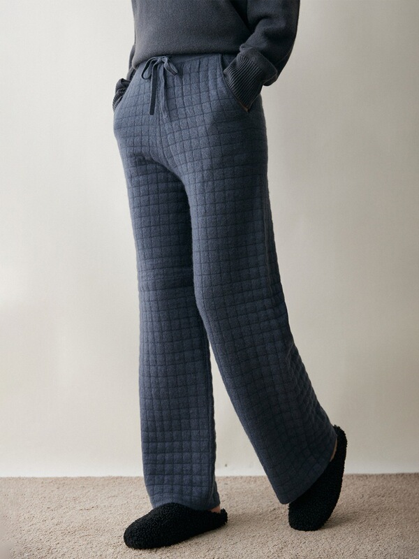 New Winter and Autumn Korean and Japanese Casual Solid Color Cashmere Cuffed Women's Pants with High Waist and Straight-Leg Korean Style Sweatpants New Winter and Autumn Korean and Japanese Casual Solid Color Cashmere Cuffed Women's Pants with High Waist and Straight-Leg Korean Style Sweatpants