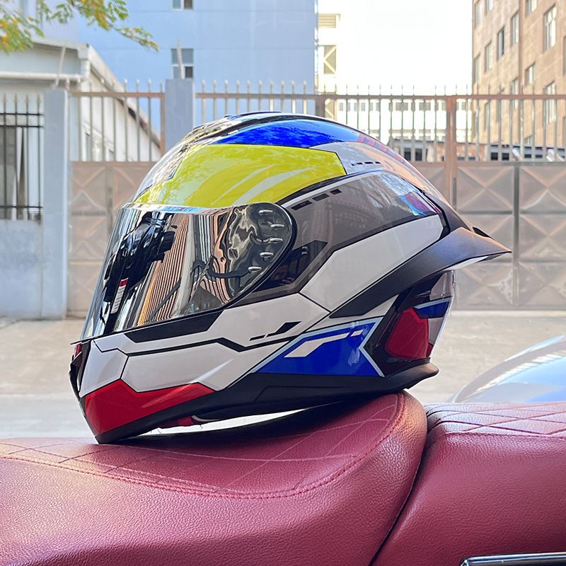 Casco de motocicleta Orz para hombres y mujeres, casco integral de verano con gran alerón trasero para todas las estaciones, certificado por DOT, transfronterizo.