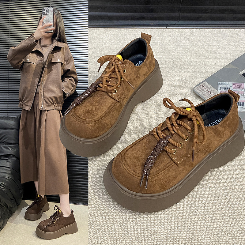 厚底全包勃肯鞋女2025新款秋季百搭爆款复古串珠增高舒适休闲单鞋