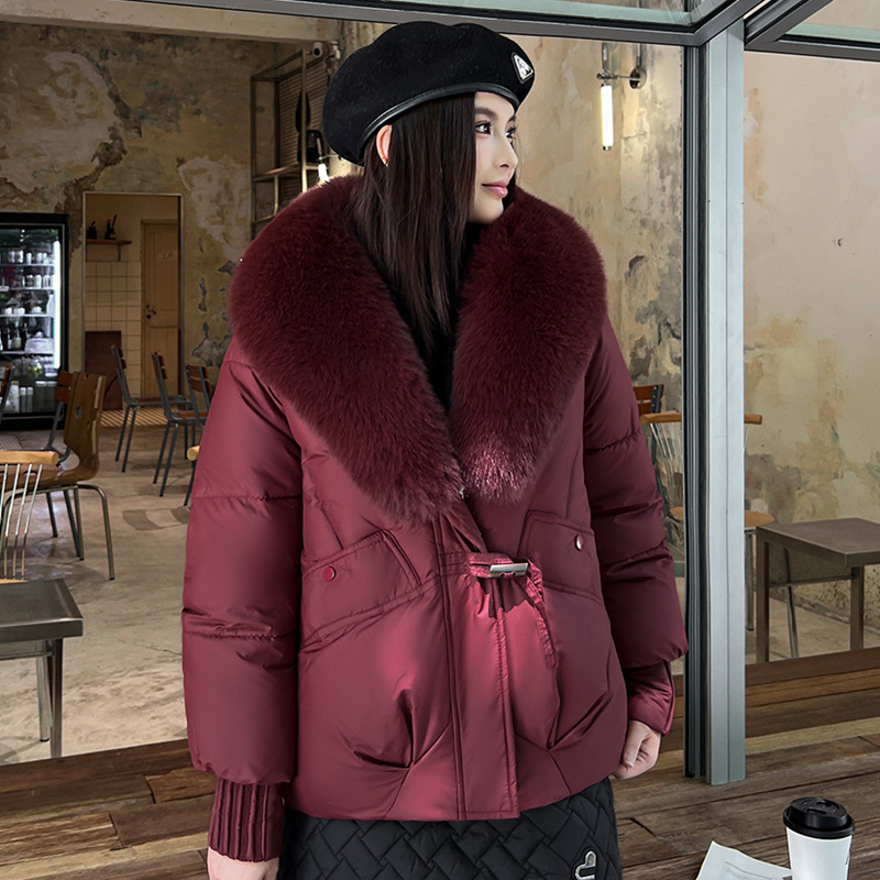 Negro invierno 2025 otoño invierno algodón nuevo chaqueta de mujer pequeña chaqueta de algodón chaqueta de moda corta engrosada