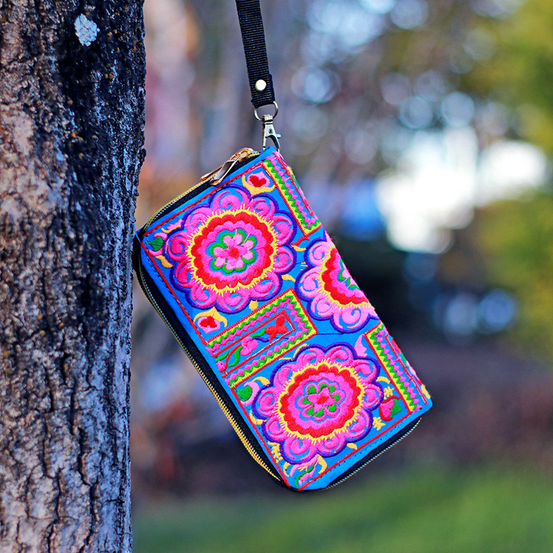 2021 nueva cartera de mujer de lana larga de mujer billetera bordada de mujer estilo étnico de gran capacidad doble tirón embrague