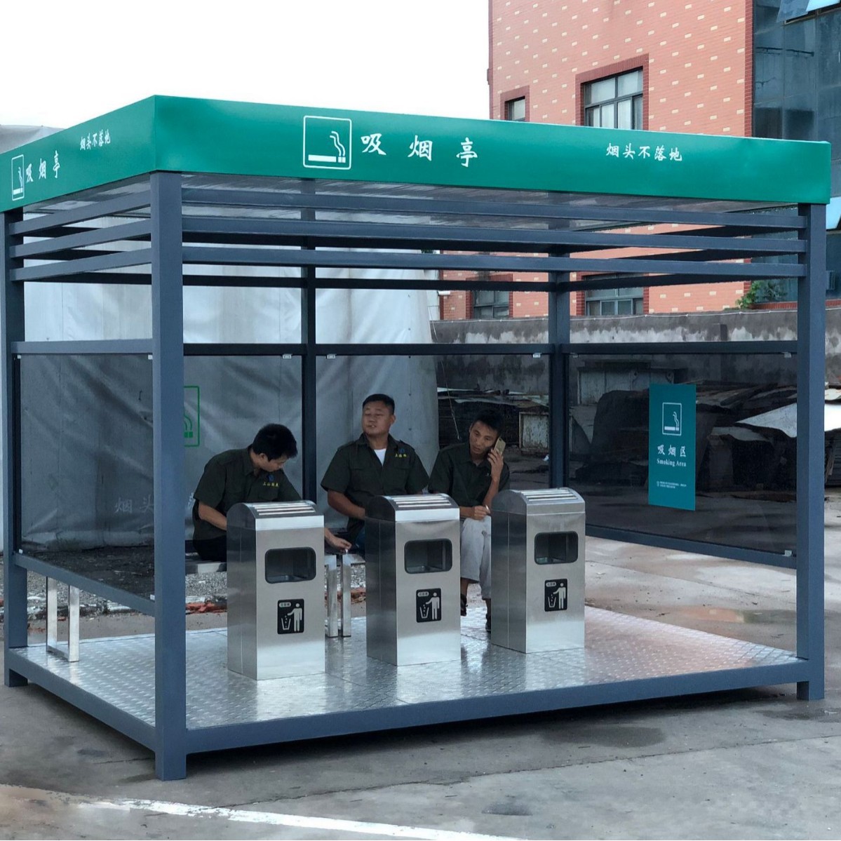 Pabellón móvil de fumadores sala de fumadores pública al aire libre pabellón de seguridad de estructura de acero pabellón de vigilancia pabellón de fumadores