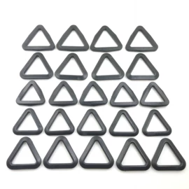 插扣;钮扣;服饰箱包五金