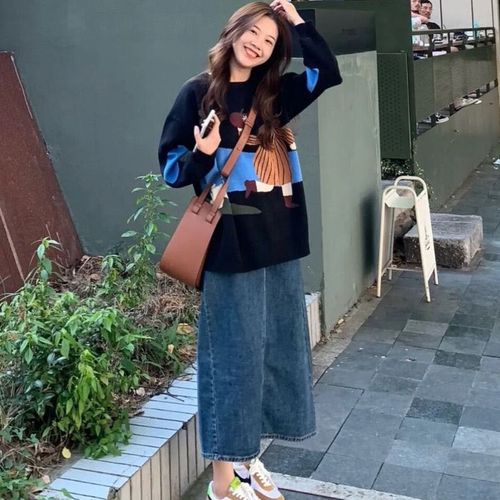 Pregnant women's autumn clothing set is fashionable and fashionable  new sweater skirt to cover the belly two-piece set autumn and winter style