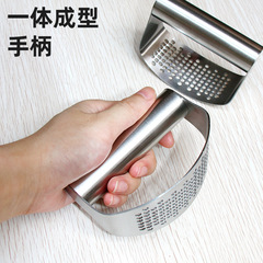 Stainless steel garlic press ring hand-held garlic press household garlic artifact manual ginger garlic masher