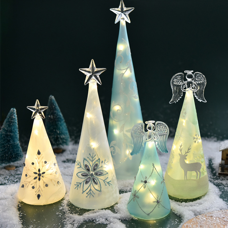 Fábrica al por mayor árbol de Navidad lámpara de cristal decorativa LED luminosa decoración de escritorio decoración de Navidad luz de la noche