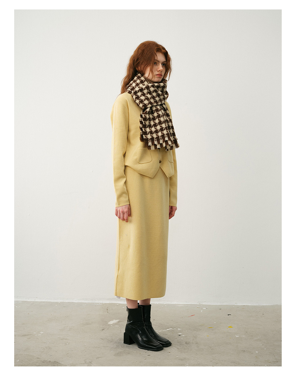 Design sense classic windmill thousand bird check imitation cashmere scarf women's winter warm atmosphere loose beard bib shawl_voghion.com