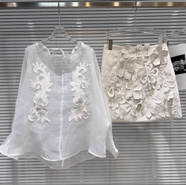 2026 Summer New Style Chinese-Style Embroidered Patchwork Mesh Blouse + 3D Floral Pu Leather Short Skirt Set 2026 Summer New Style Chinese-Style Embroidered Patchwork Mesh Blouse + 3D Floral Pu Leather Short Skirt Set
