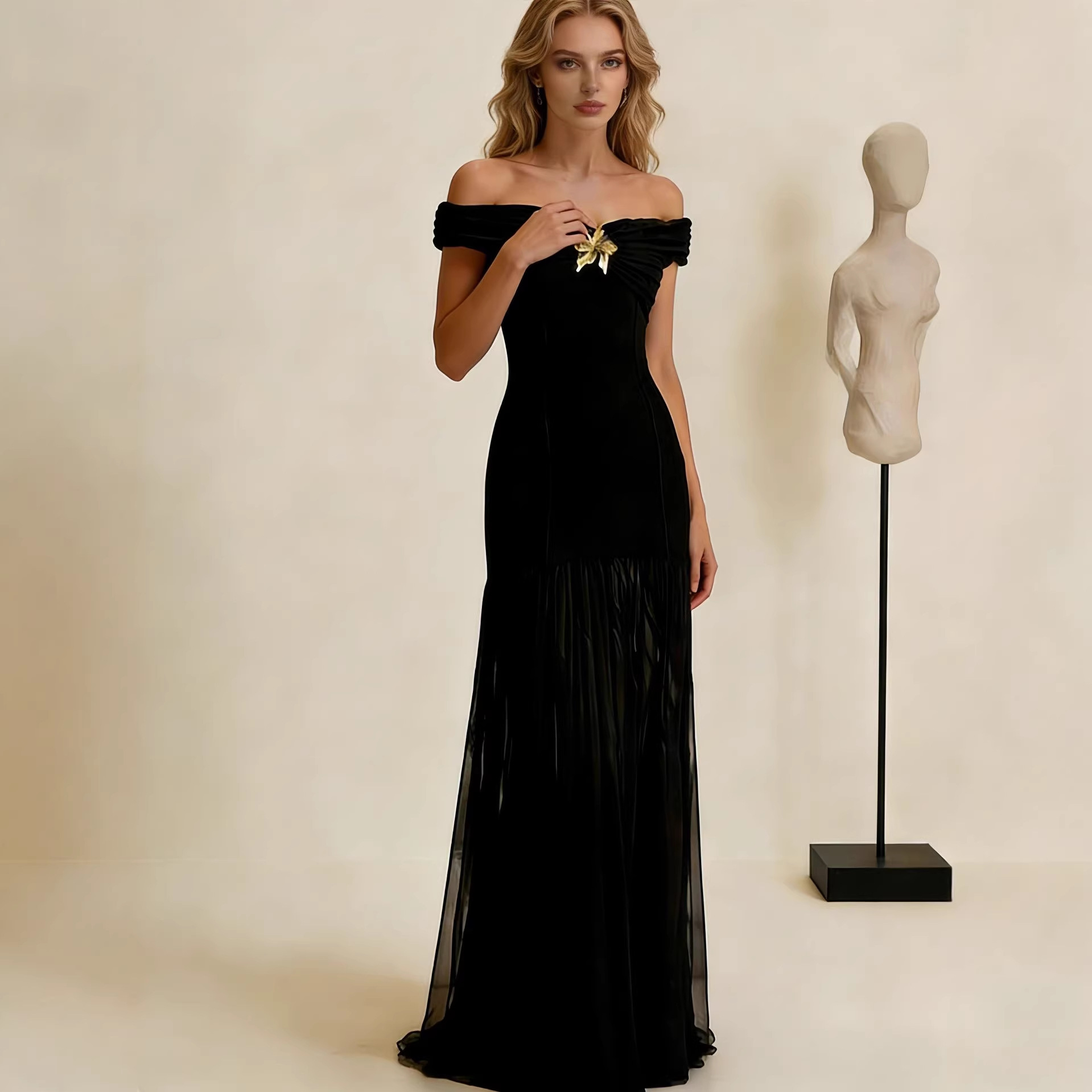 Women's Elegant Off Shoulder Backless Mesh Panel Flowy Maxi Dress – Sexy Summer Gown 2026_ecoleips.com