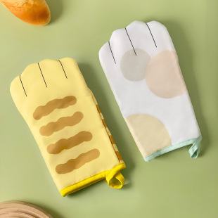 Cross-border Microwave Gloves Cartoon Thickened Anti-scalding Gloves Household Heat Insulation Gloves High Temperature Oven Gloves