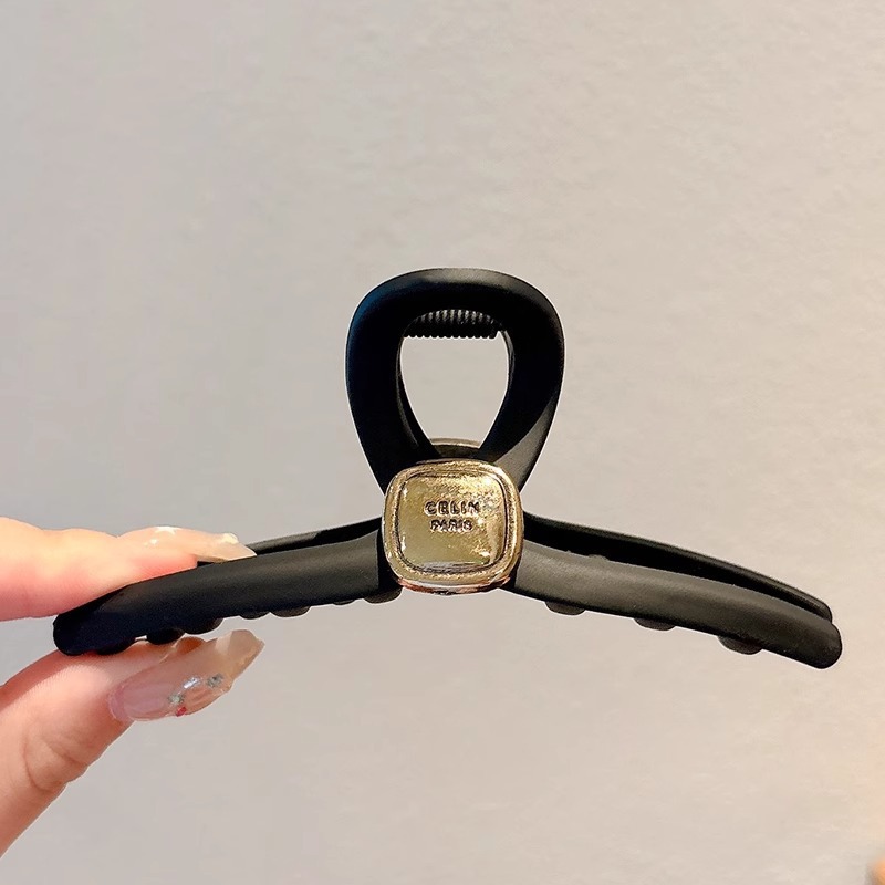 Otoño e invierno, cabello grande, agarre femenino, clips de tiburón de alta calidad, clips de cabello de piel de amor, pinzas de felpa cálidas, al por mayor