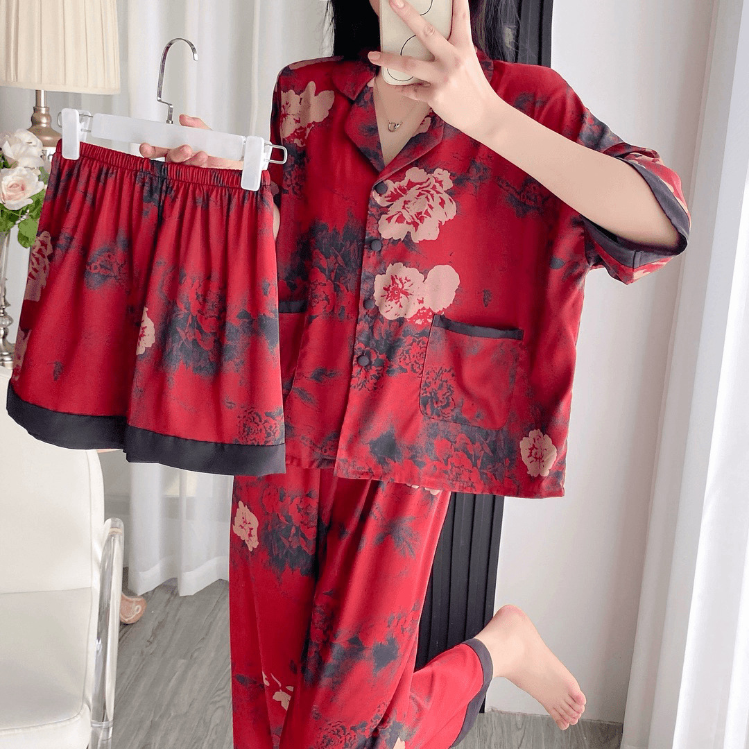 Al por mayor transfronterizo de tres piezas super suave forjado verano suave hilo de hielo suave cuatro lados rebote flor impresa pijama de mangas cortas para mujeres