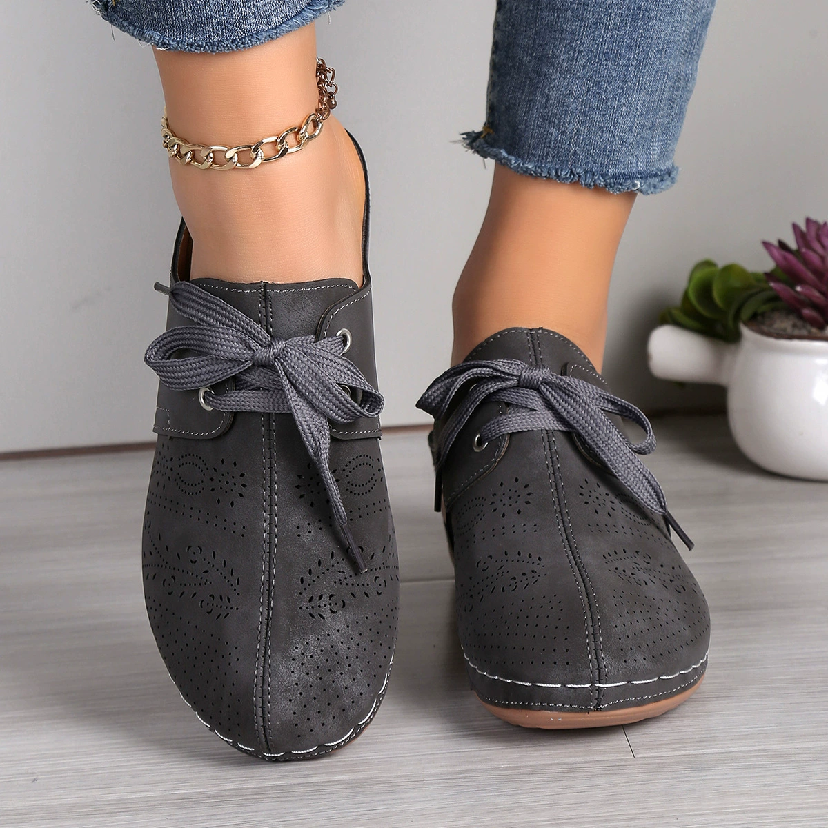 Imported Summer Platform Slippers, Perforated Lace-Up, Plus Size, Comfortable Sole, White/Black/Grey