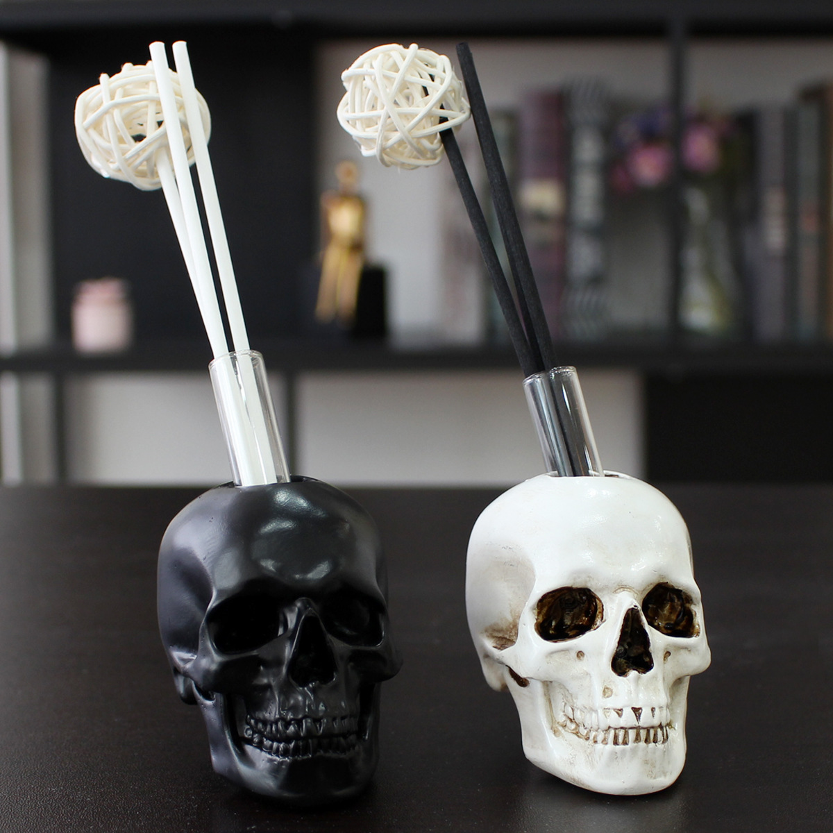 Skull Test Tube Aromatherapy Set 2 Halloween Props Ghost Festival Bar KV Scene Layout Haunted House Chamber Home Aromatherapy