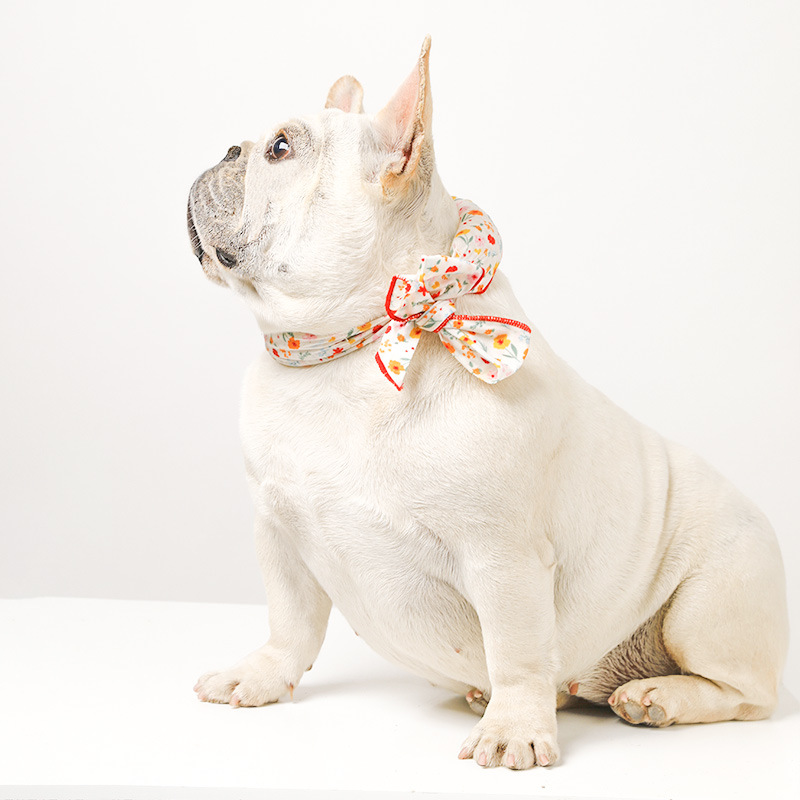 Pet Cooling Band Collar Ice-Cool Triangle Scarf Absorbent Reusable Physical Cooling Pet Summer Heatstroke Prevention