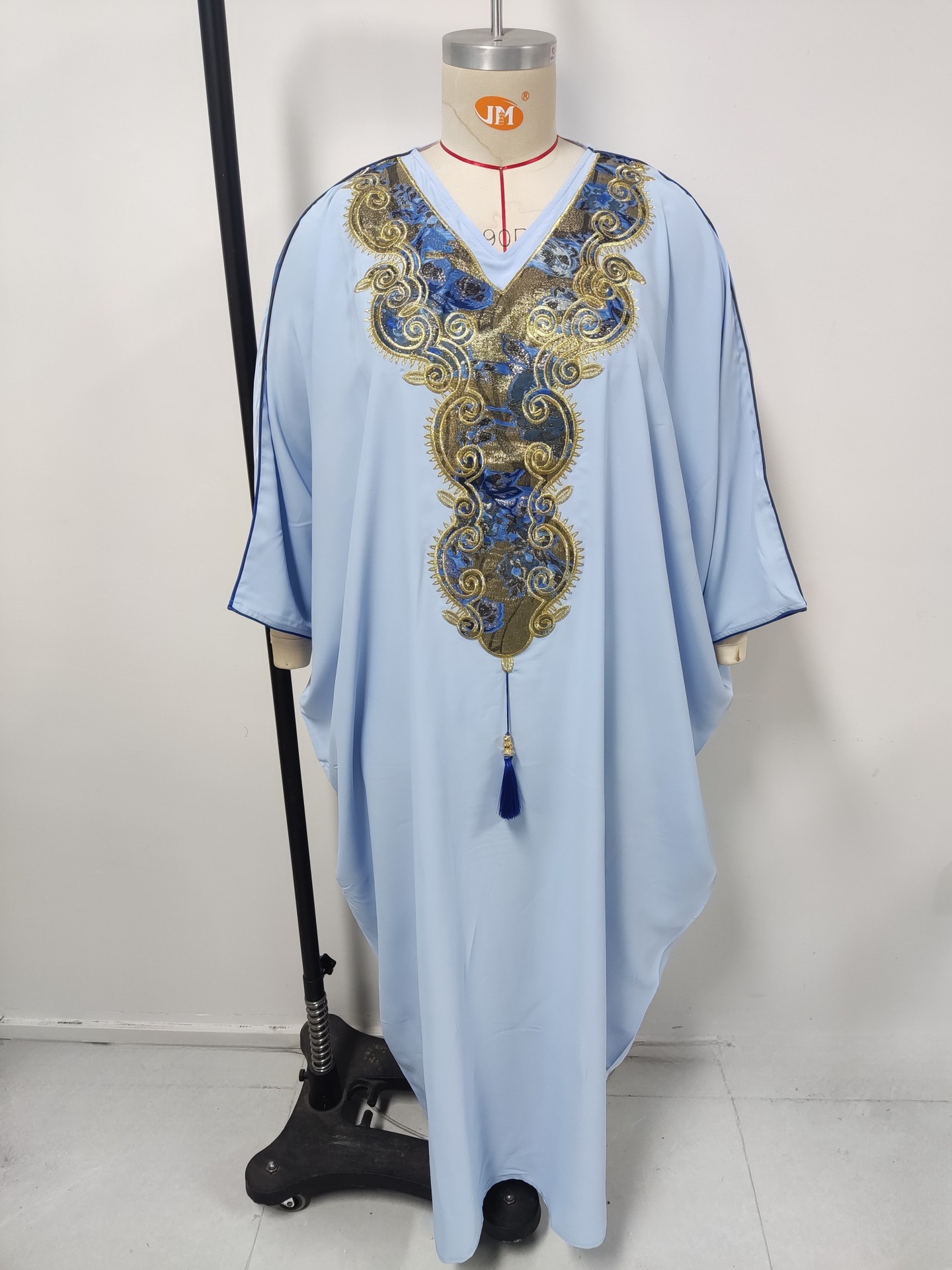 Indonesian-Middle Eastern Cross-border Women's Robe With V-neck, Embroidery, And Tassels, Elegant Arabic Robe,_ecoleips.com