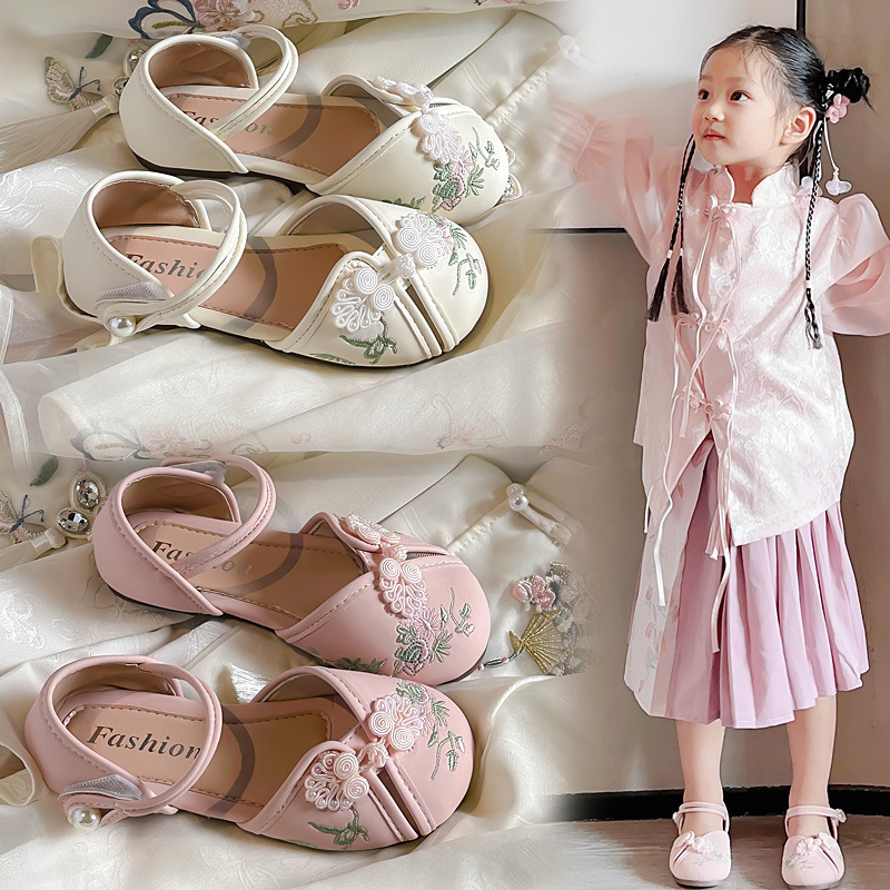 Sandalias para niñas Zapatos Hanfu para niños bordados de estilo chino 2025 verano nuevo estilo Baotou niña zapatos de cuero de princesa de estilo antiguo