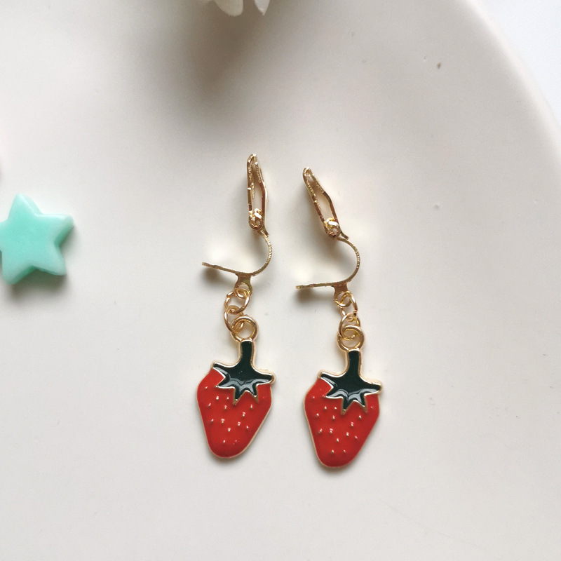 Cute children's short ear clips