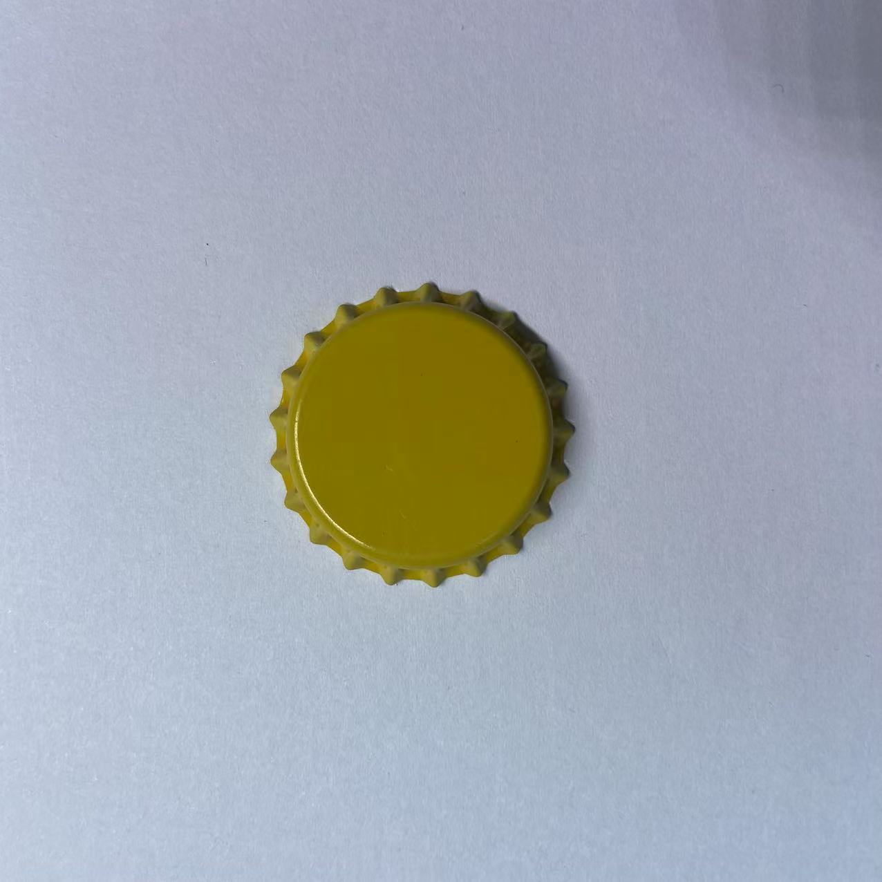 26mm (apricot yellow); tinplate