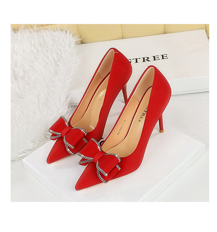 High Heels Stiletto High Heels Damenschuhe flacher Schnitt Pointe Strass Bogen Einzelschuh Damen_voghion.com