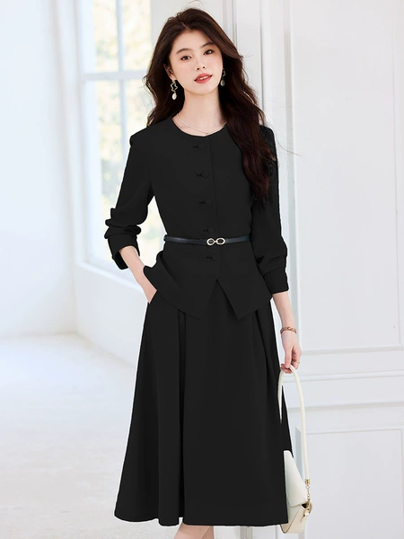 Black suit + 5315Q skirt (without belt)