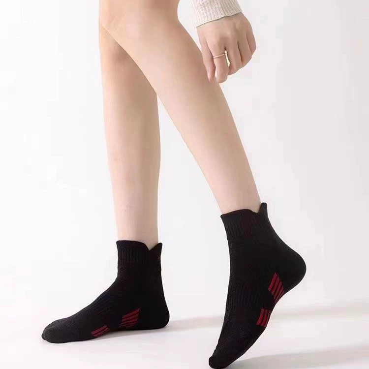 Breathable socks for men and women, for running, absorbs sweat and smell, mid-length