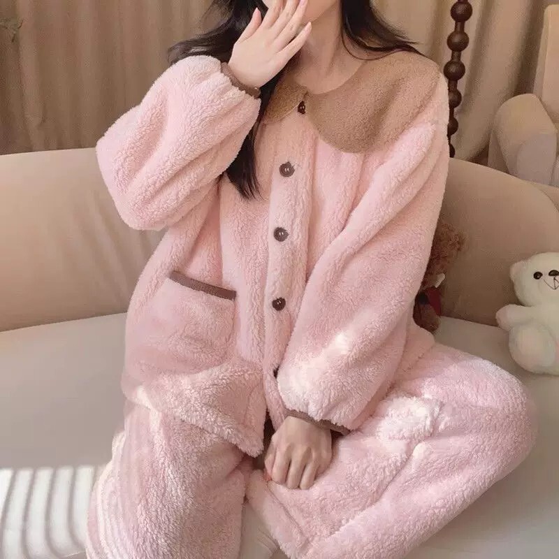 Plus Size 150kg Sweet and Youthful Coral Fleece Pajamas for Petite Women, Thickened and Warm Home Wear Two-Piece Set Plus Size 150kg Sweet and Youthful Coral Fleece Pajamas for Petite Women, Thickened and Warm Home Wear Two-Piece Set