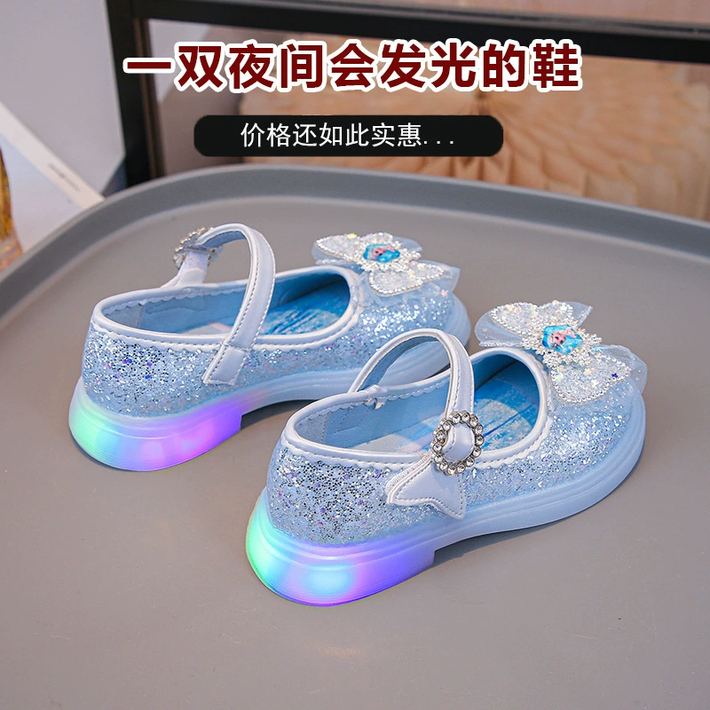 2025 Новые туфли принцессы Эльзы для девочек, весенне-осенние туфли с мягкой подошвой и кристаллами, модные детские кожаные туфли для маленьких девочек с подсветкой