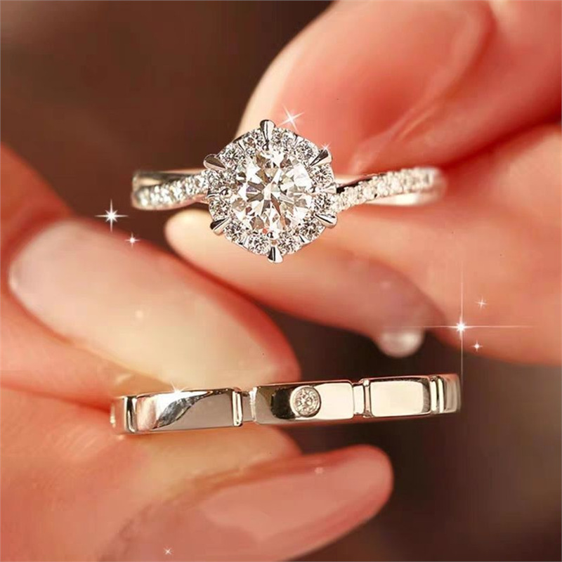Small design wedding ring