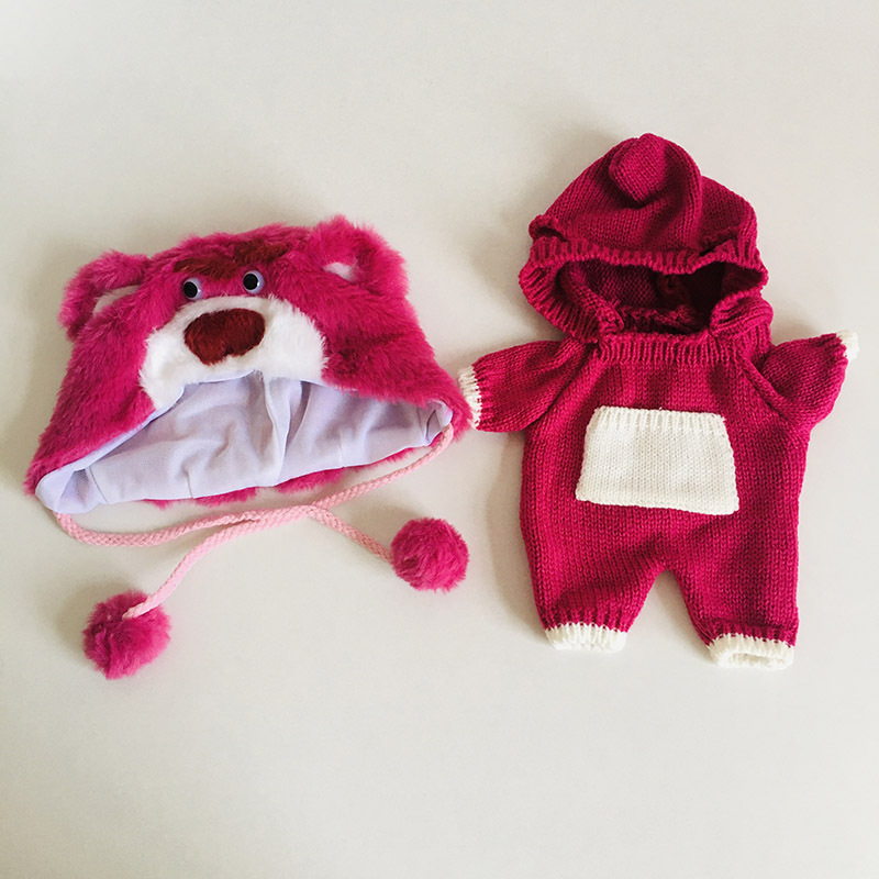 草莓熊球帽+红连体衣