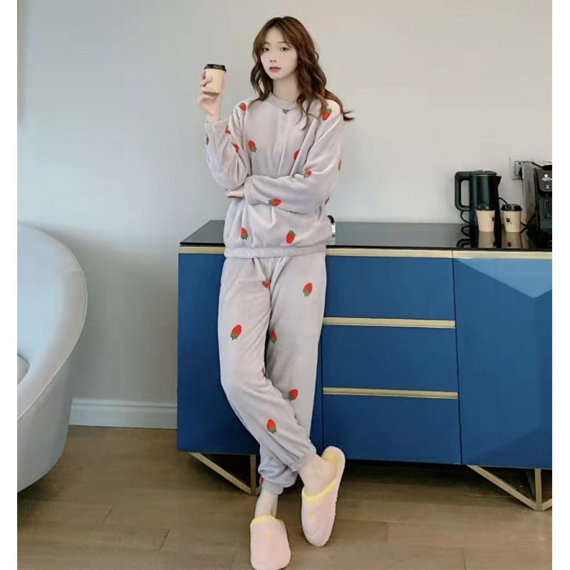 Crescent City Peach Little Fragrant Coral Velvet Pijama Mujer Invierno jacquard Shutton Velvet Espesar Butterfly Warm Set