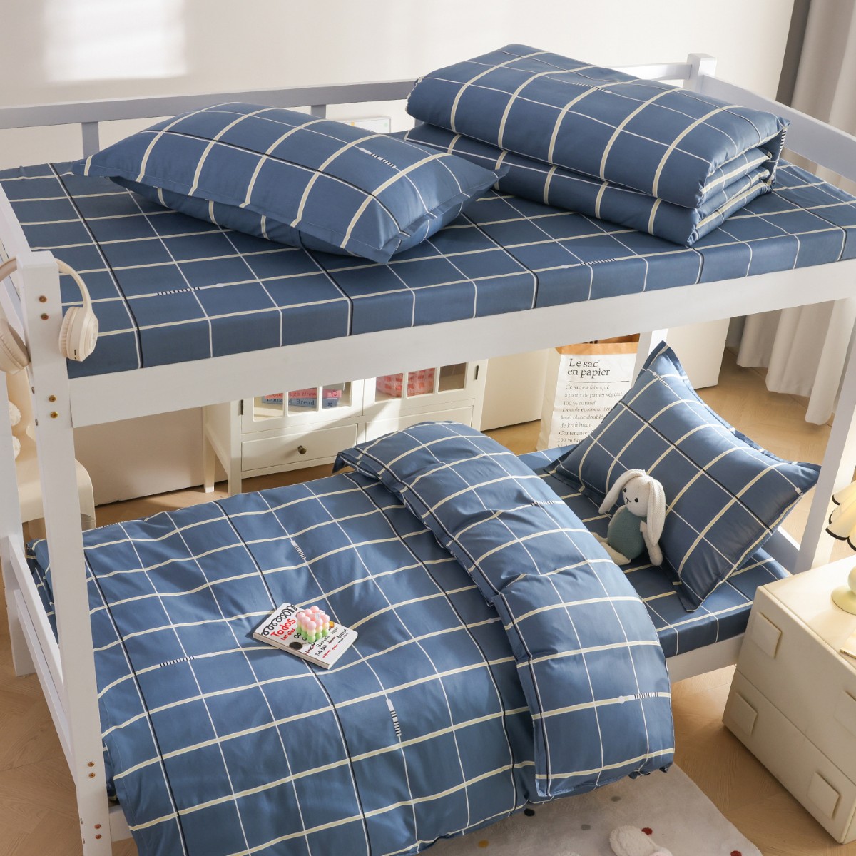 Cama de dormitorio de estudiantes universitarios de algodón de tres piezas de sábanas cubiertas de cama de cama de cama de cama de alta altura y baja seis