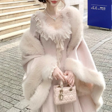 2025“中世纪大斗篷”千金气质秋季毛领慵懒感显瘦大斗篷毛呢外套