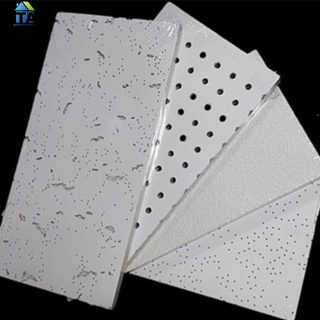 Fábrica al por mayor placa de yeso de pvc fábrica de oficina ignífuga 600*600 techo de yeso